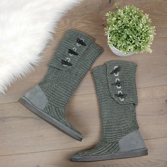 gray knit boots